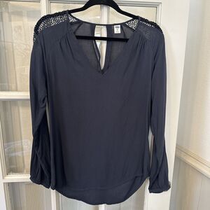 Lace Shoulder Navy Blue Blouse Women's XS TP